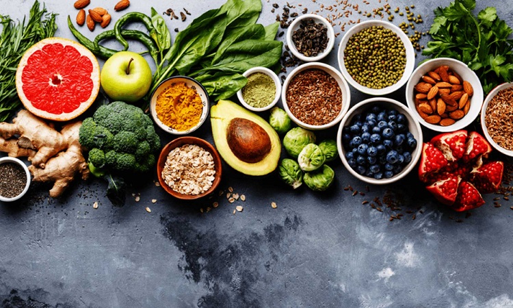 Healthy Eating Made Simple: Quick and Easy Recipes for Busy Lives